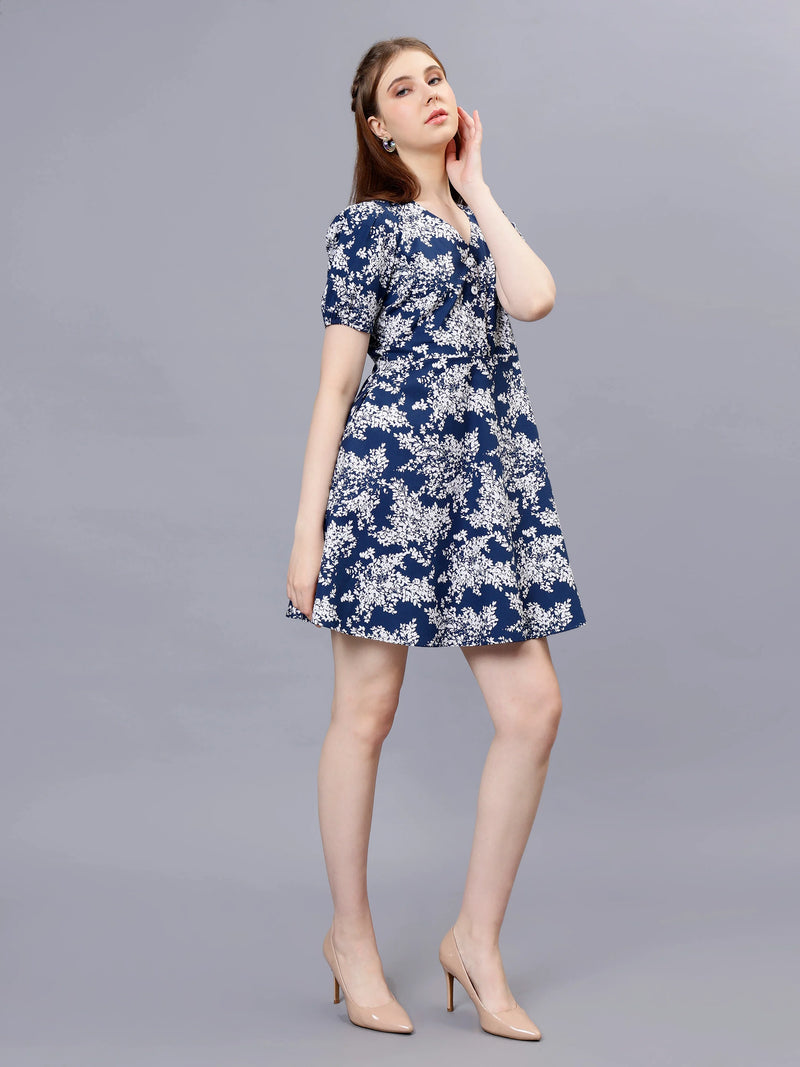 WOMEN'S WHITE AND BLUE BOTANICAL PRINTED  A-LINE COTTON MINI DRESS