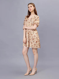 WOMEN'S STYLIZED FLOWERS AND LEAVES PRINT V-NECK SATIN MINI DRESS