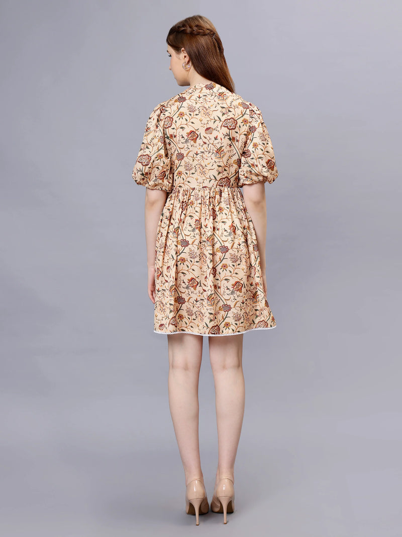 WOMEN'S STYLIZED FLOWERS AND LEAVES PRINT V-NECK SATIN MINI DRESS