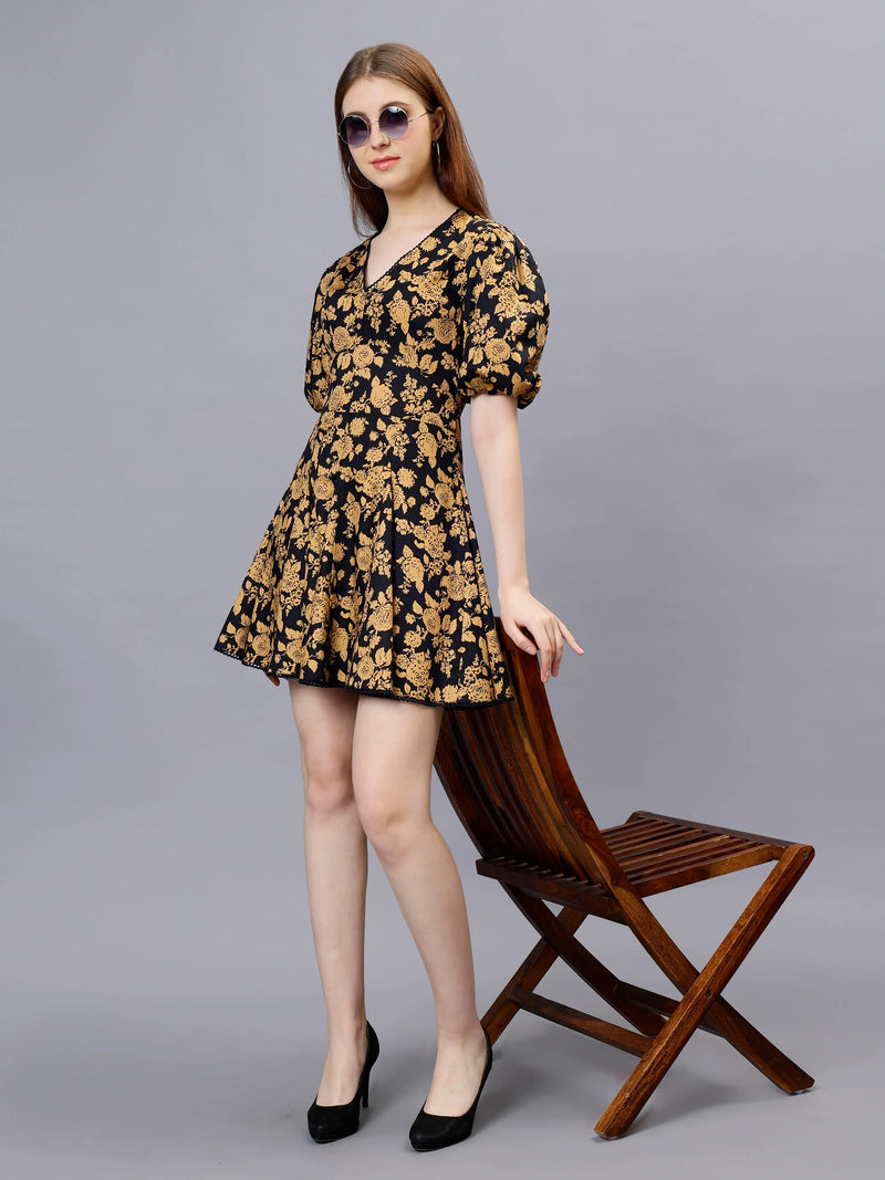 WOMEN'S GOLDEN ROSE PRINT V-NECK COTTON SKATER DRESS